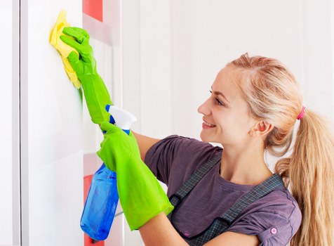 Team collaboration in a modern workplace setting